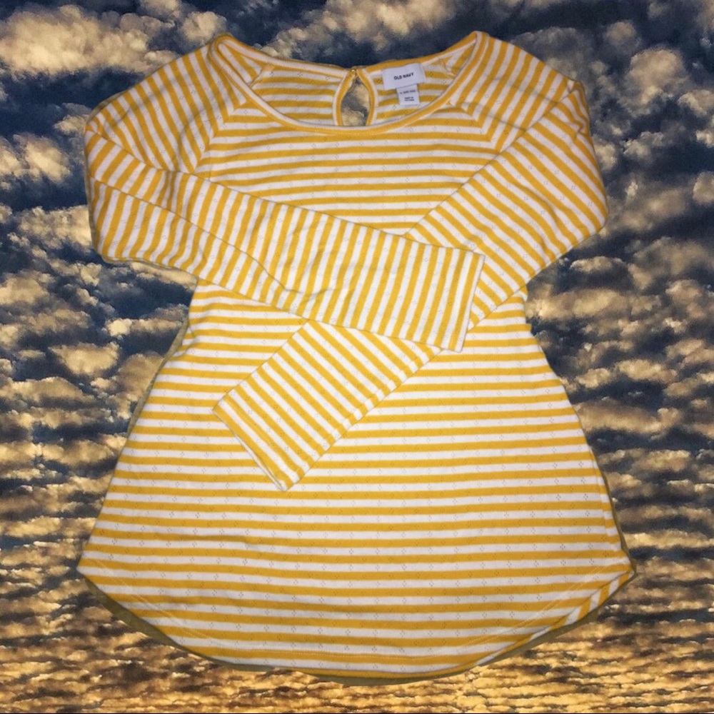 Yellow long sleeve shirt